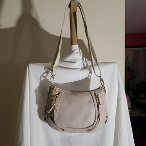 Elegant Cream Shoulder Bag